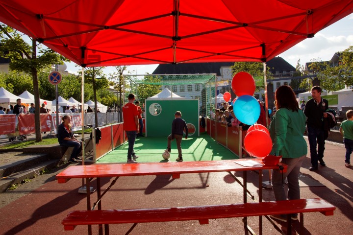 JuNetKo - Kinderfestival Konz 2015 - rund ums Rathaus - Torwandschiesen
